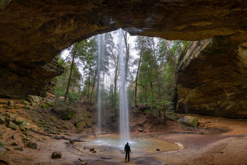 Explore Ash Cave: One of Ohio’s Most Photogenic Natural Landmarks
