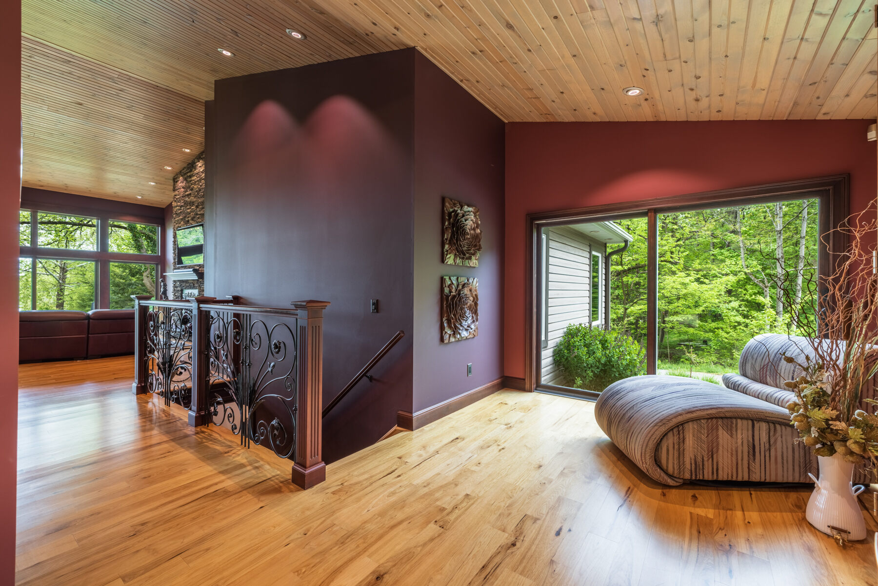 4 JZP_LakeVueInterior_004