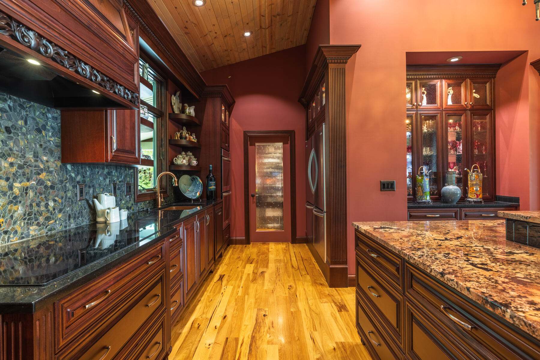 6 JZP_LakeVueInterior_008