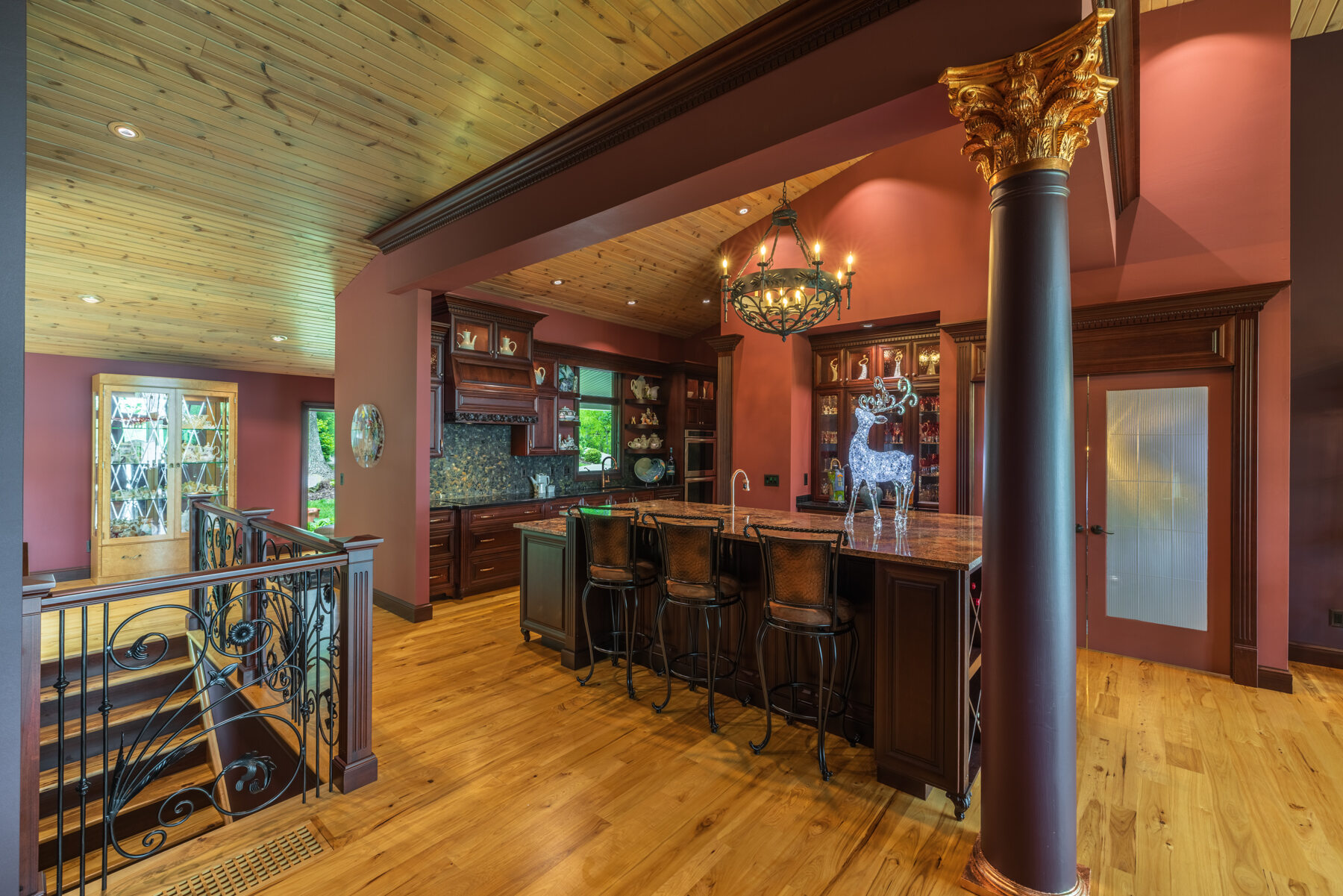 8 JZP_LakeVueInterior_015