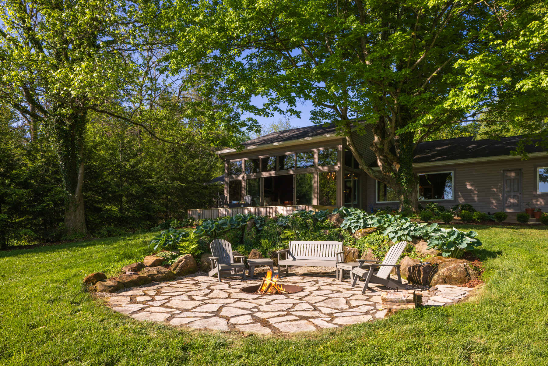 JZP_LakeVueExterior_068